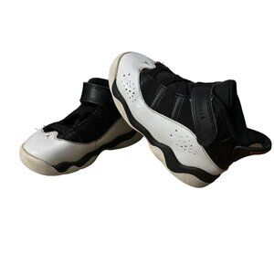 Nike Jordan High-top Sneakers Toddler Size 8C White‎ Black Hook and Loop Closure